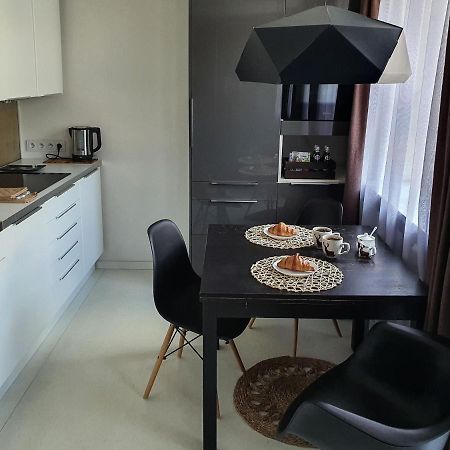 Whitebeeapartament Apartman Wrocław Kültér fotó